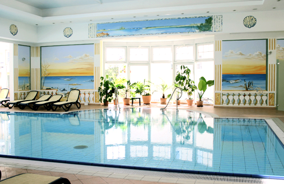 Gestaltung eines Wellnessbereiches</b> in einem Hotel in Bansin, 2005, Auftragsprojekt nach eigenen Entwürfen 